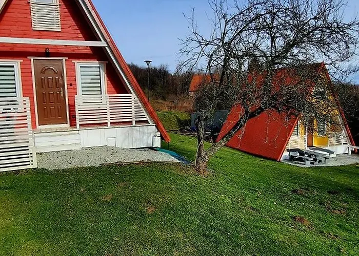 شاليه Kolorowe Wzgorze Zagorze *