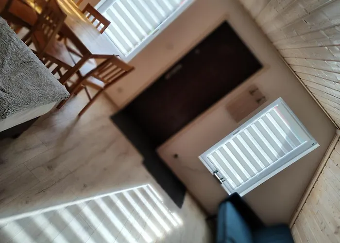 Chalet Kolorowe Wzgorze Zagorze